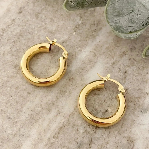 925 Sterling Silver Small Huggie Earrings Yellow Gold Huggie Hoops Small Hoops - Picture 4 of 6